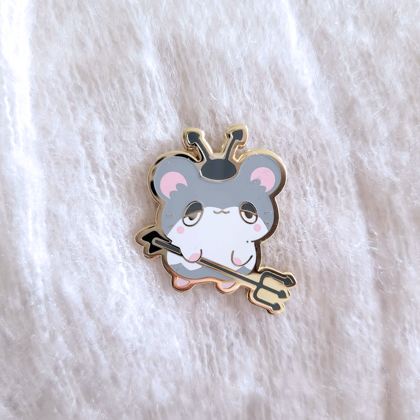 Ham-Ham Heartbreak Pins
