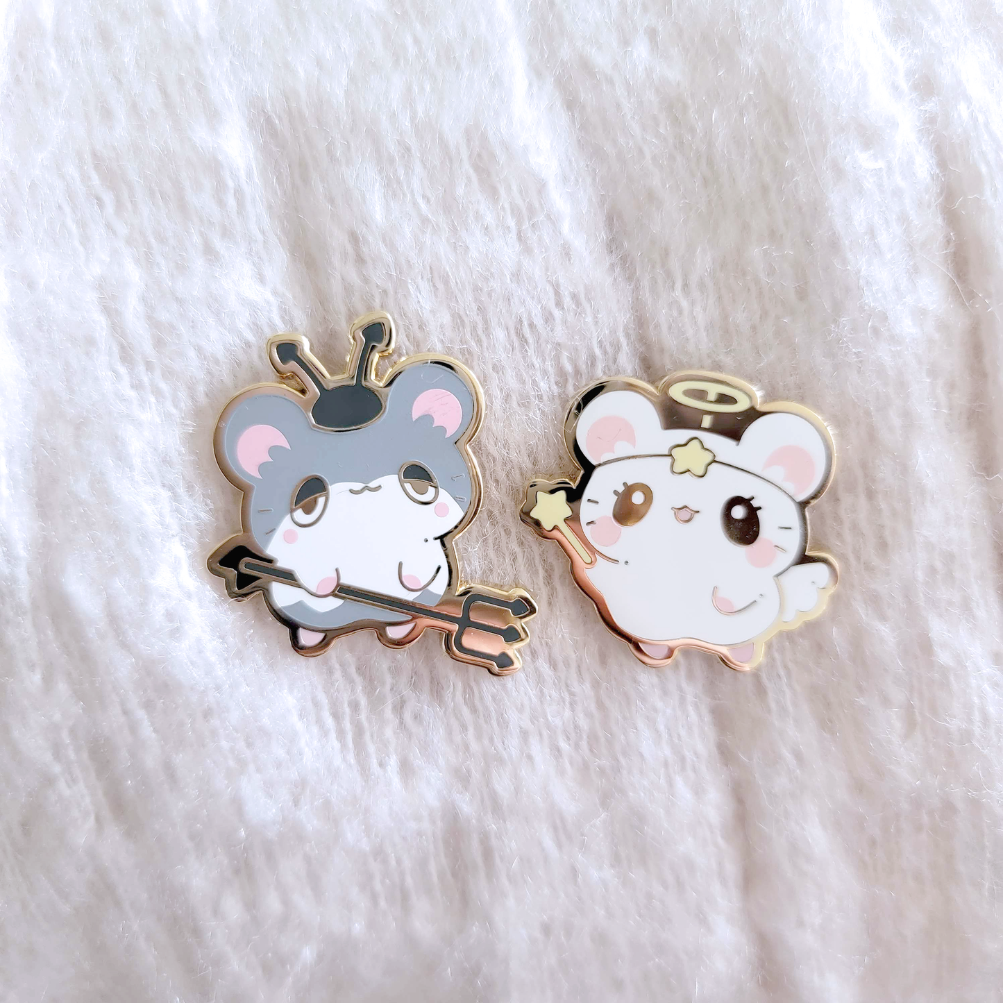 Ham-Ham Heartbreak Pins