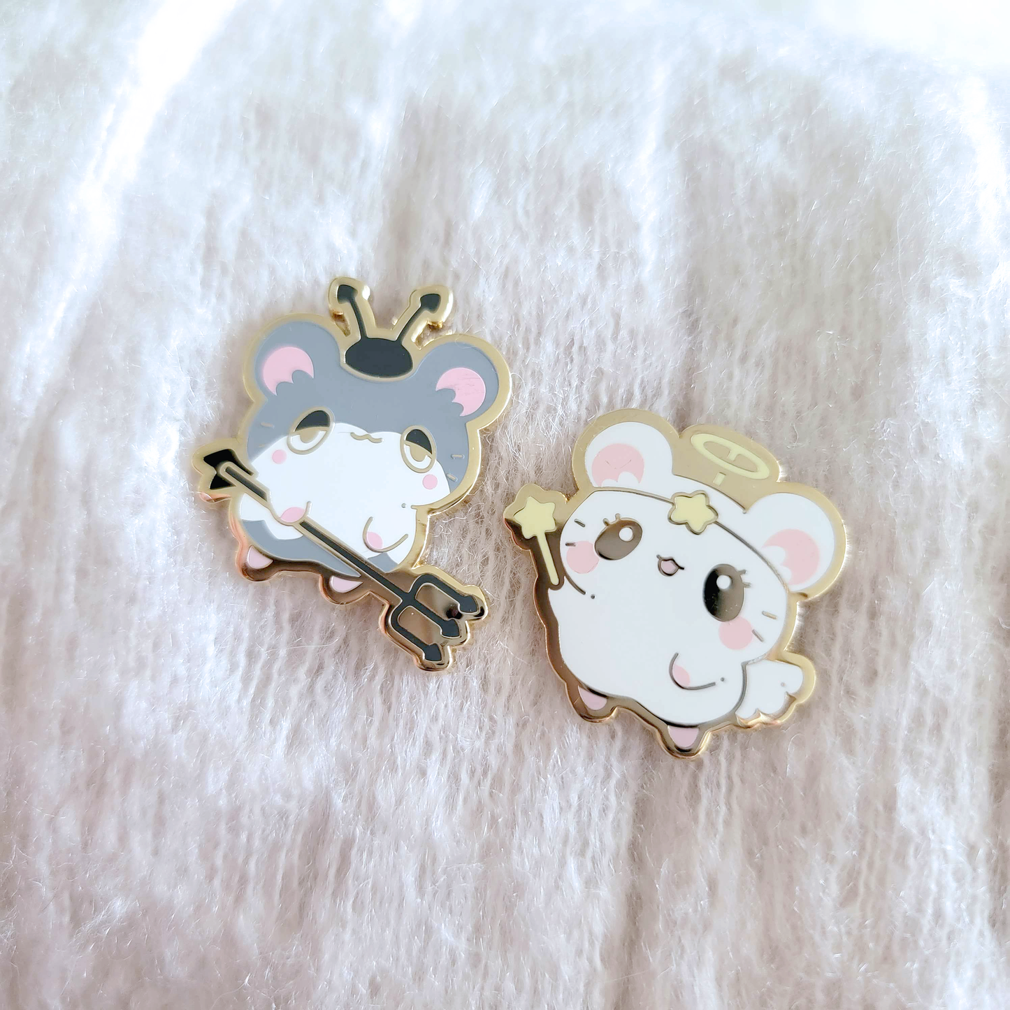 Ham-Ham Heartbreak Pins