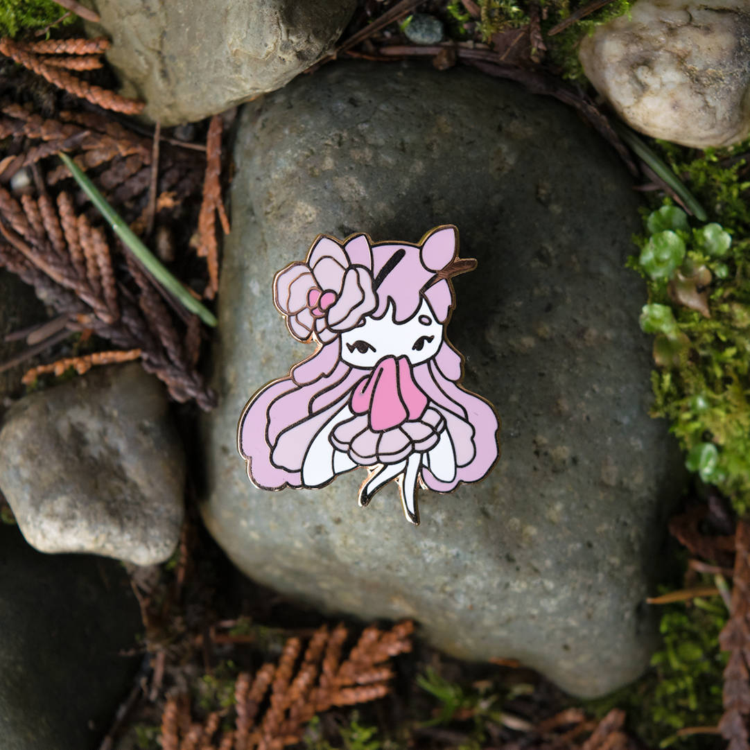 Orchid Mantis Fairy Pin