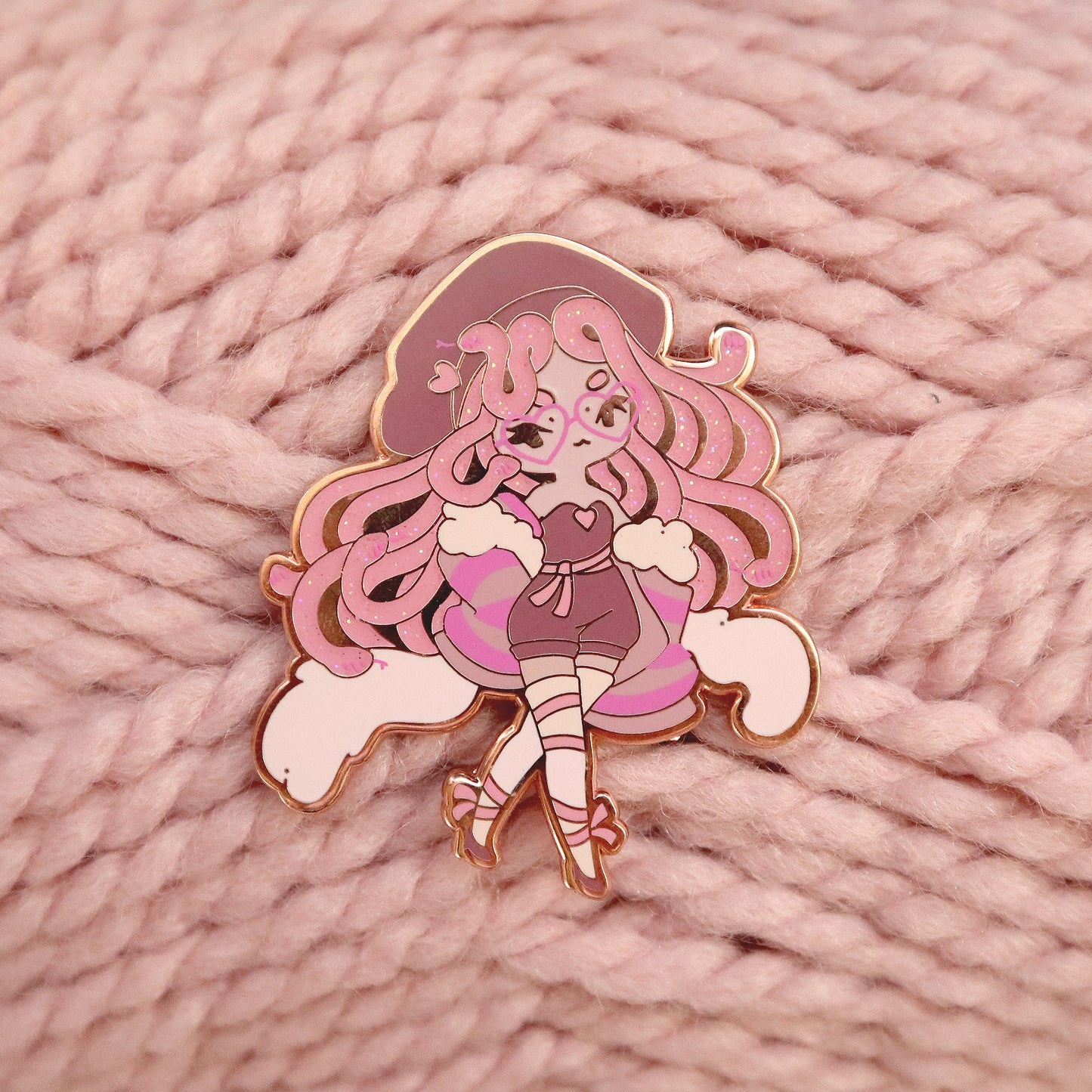 Lovely Medusa Pin "Sedusa"