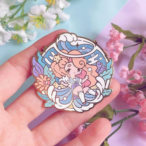 Ocean Lover Pin - July 2019