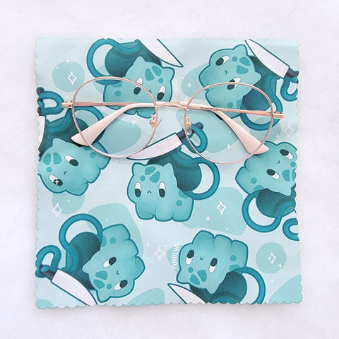 Knife Bulbasaur ~ Microfiber Cloth