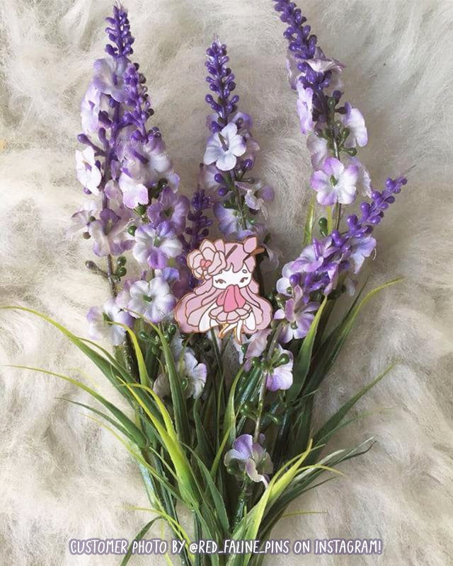 Orchid Mantis Fairy Pin